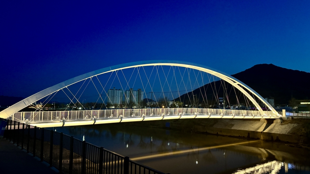 대교천 산책로 인도교 설치사업 전기공사_LED경관조명